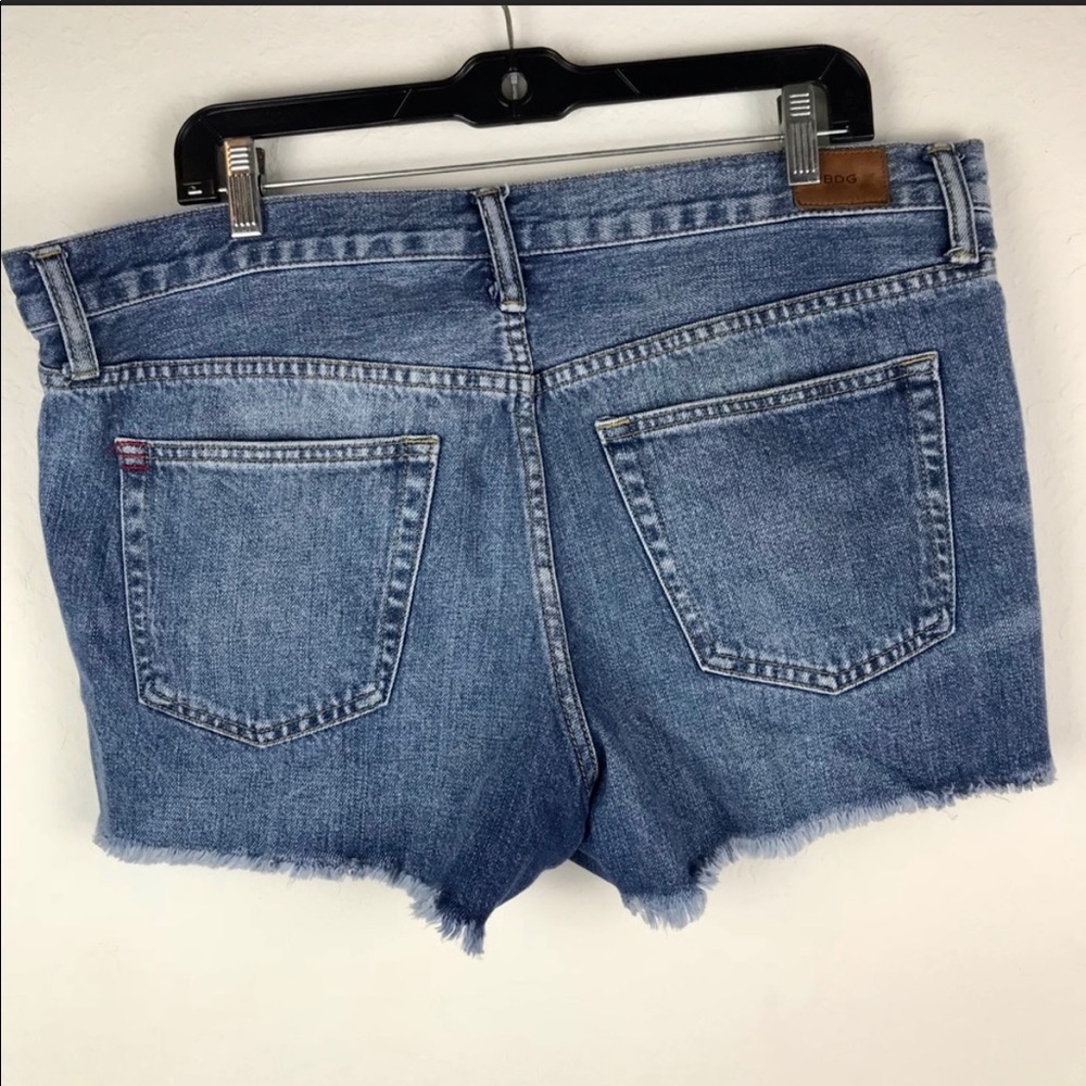 BDG MID RISE DENIM SHORTS - Picture 3 of 5